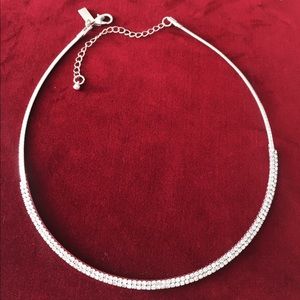 Free Gift Beautiful Ring With Choker !!